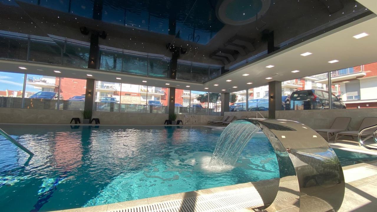 Apartament Magma Z Basenem Morska Klifowa Rewal Dış mekan fotoğraf